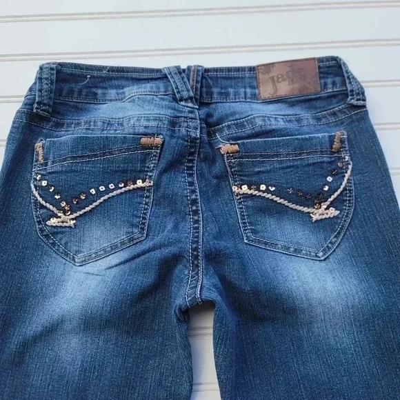 Jade Jeans Womens Size 3/4 Dark Wash Mid Rise Skinny Leg Jeans Embroidered 28x29 - Picture 6 of 8